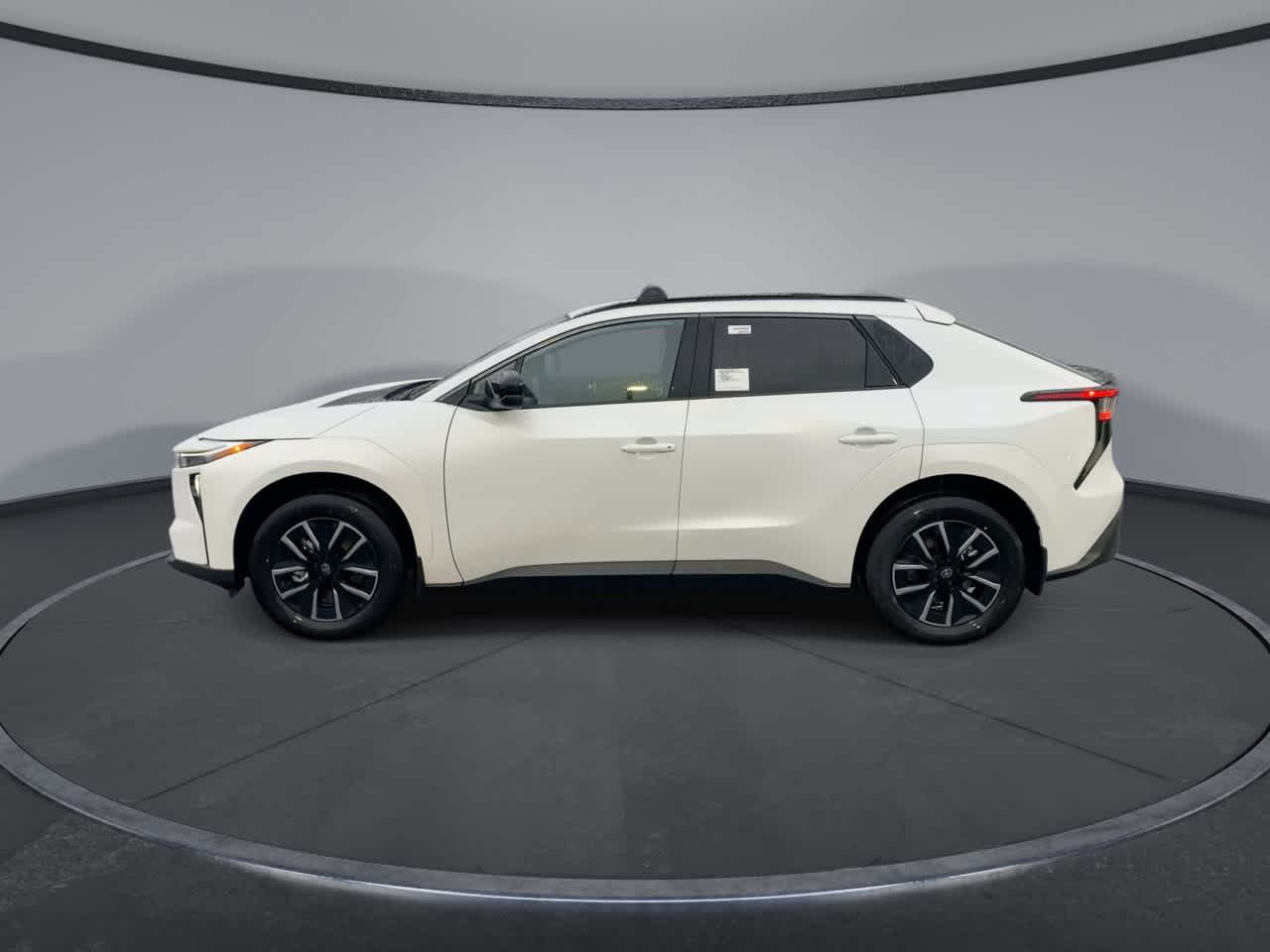 Thumbnail: 2026 Toyota bZ - 5