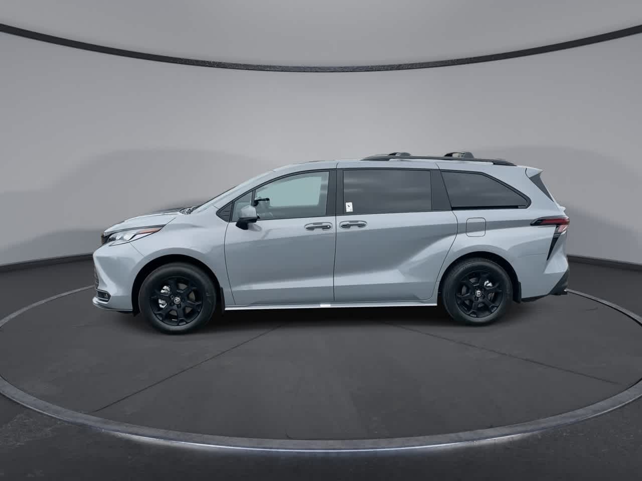 Thumbnail: 2025 Toyota Sienna - 5