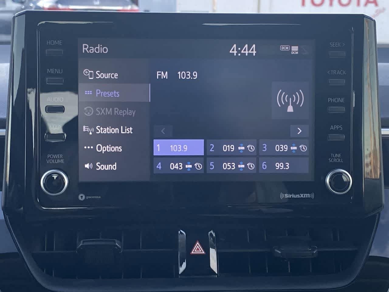 Thumbnail: 2022 Toyota Corolla - 16