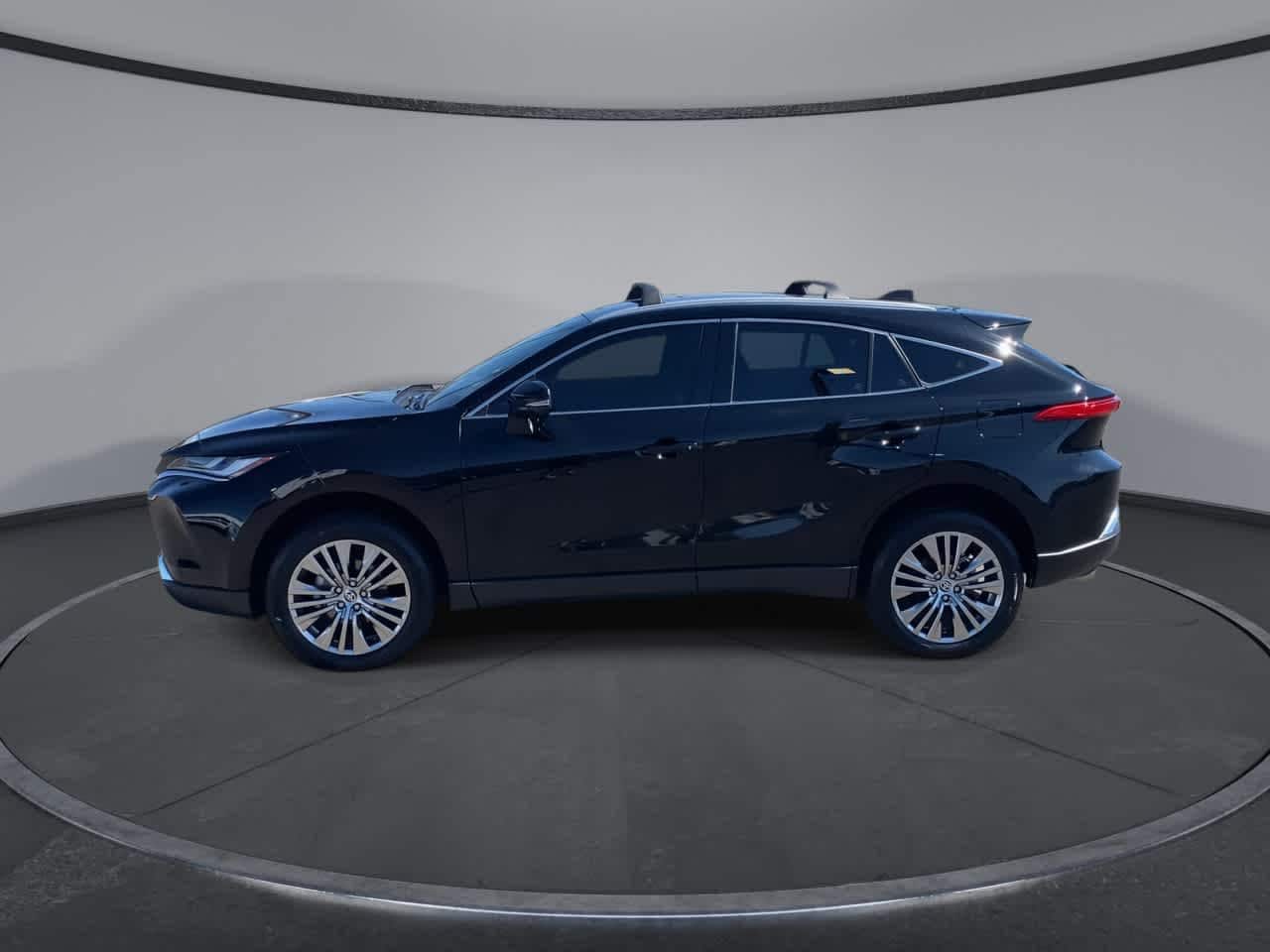 Thumbnail: 2022 Toyota Venza - 6