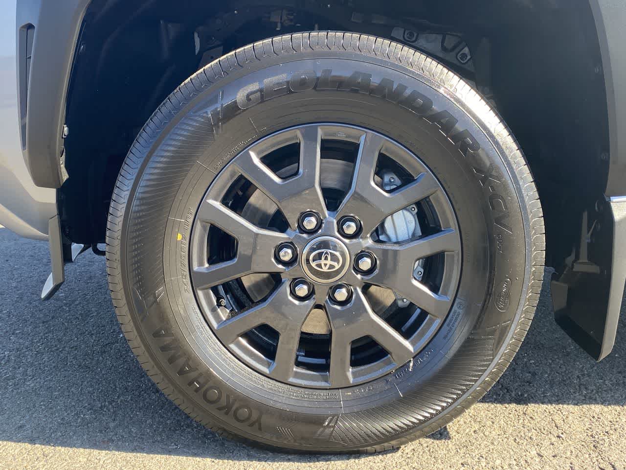 Thumbnail: 2025 Toyota 4Runner - 10