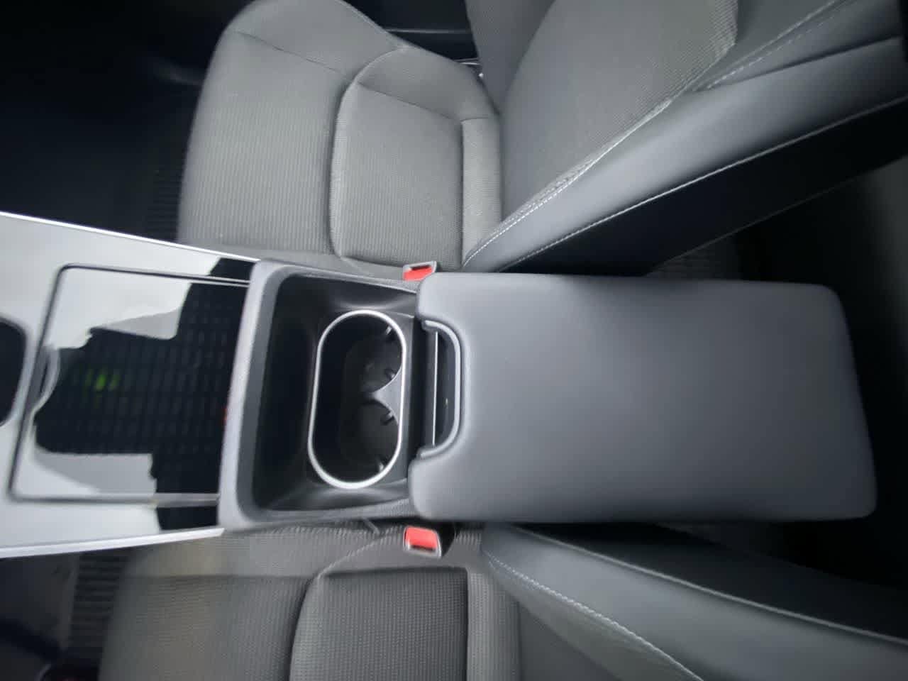 Thumbnail: 2025 Toyota bZ4X - 20