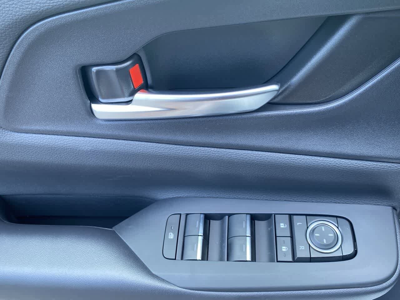 Thumbnail: 2024 Toyota Prius Prime - 13