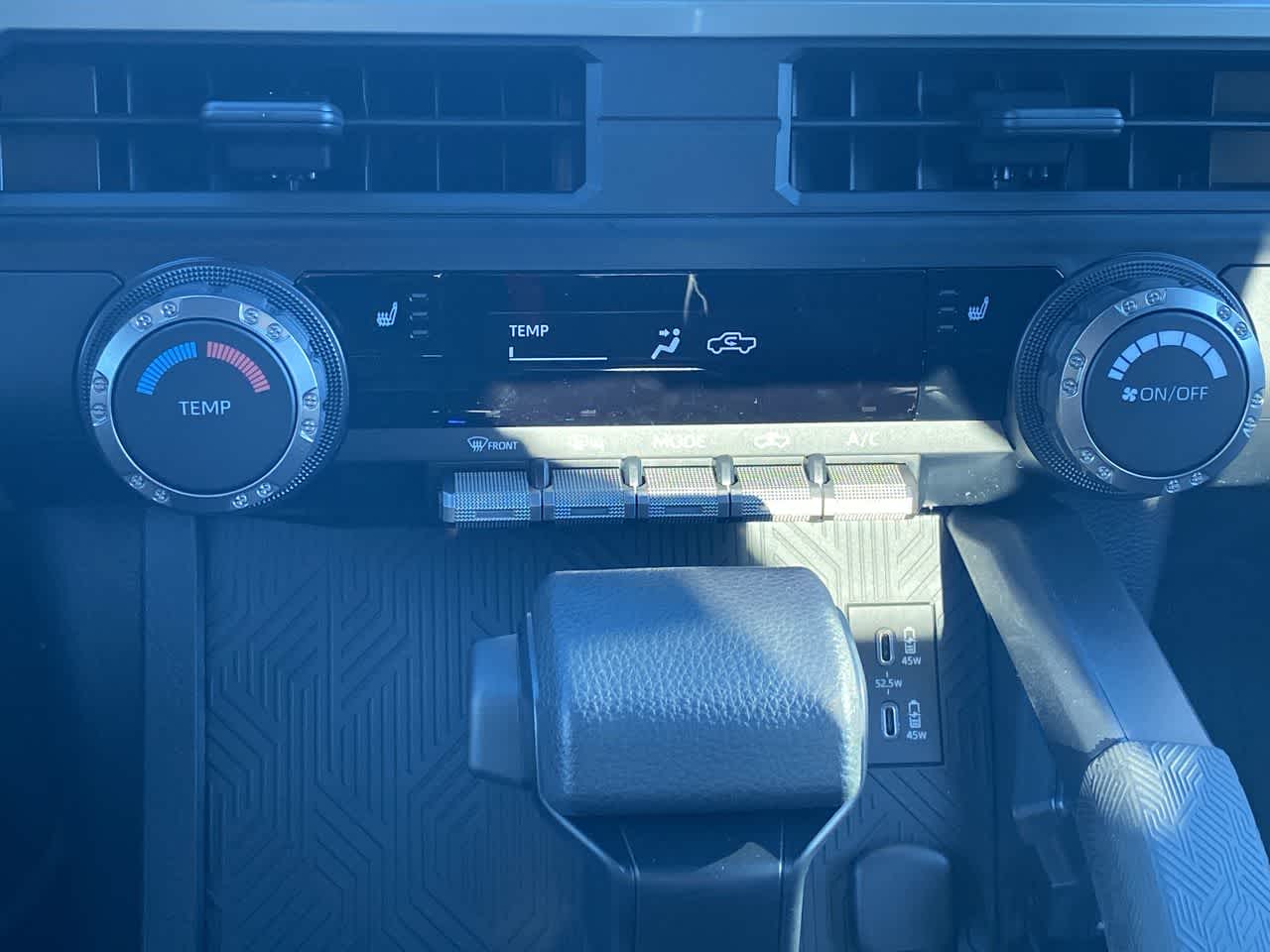 Thumbnail: 2025 Toyota Tacoma - 18