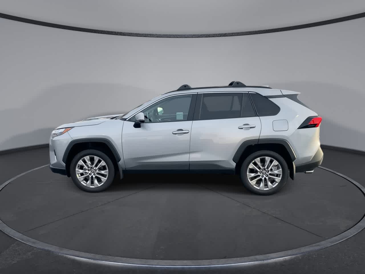 Thumbnail: 2025 Toyota RAV4 - 5