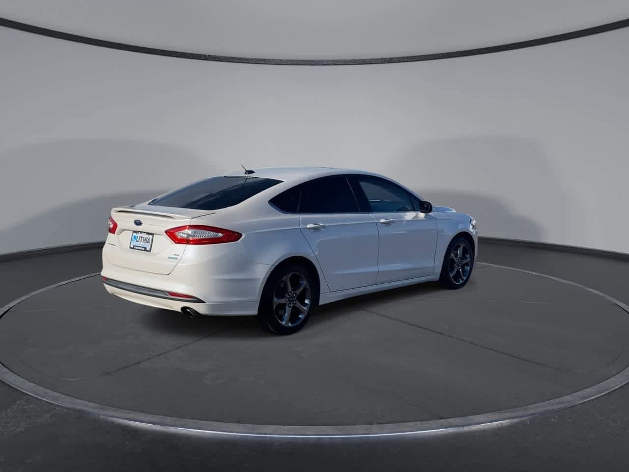 Thumbnail: 2014 Ford Fusion - 8
