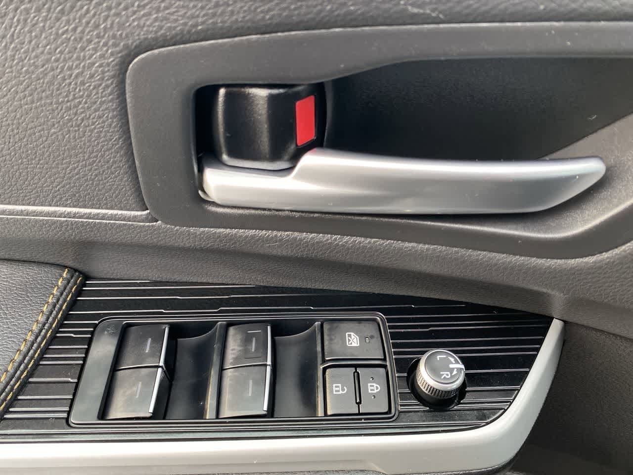 Thumbnail: 2025 Toyota Sienna - 13