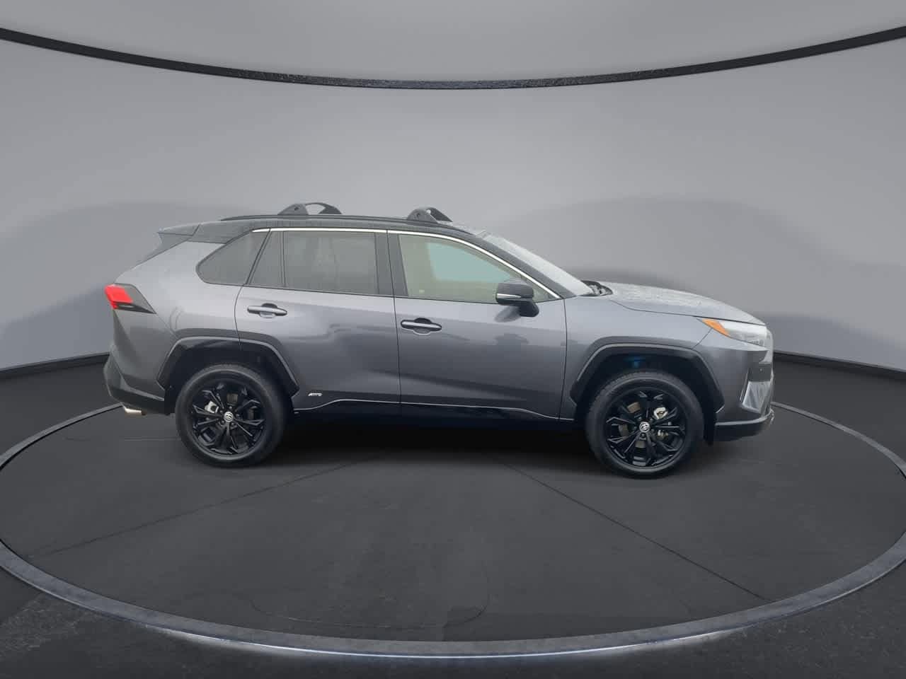 Thumbnail: 2024 Toyota RAV4 - 9