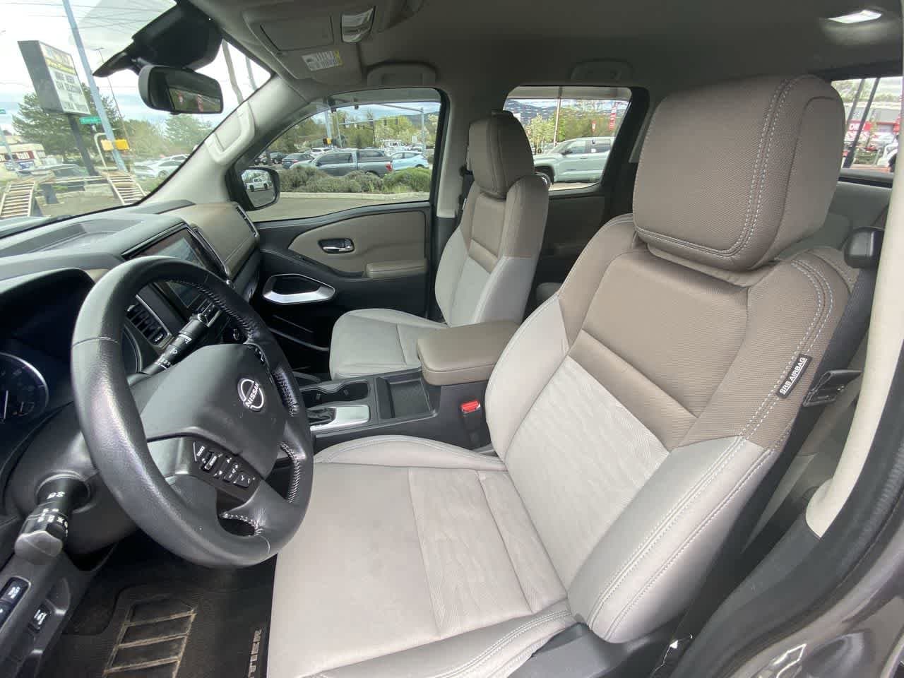 Thumbnail: 2022 Nissan Frontier - 11