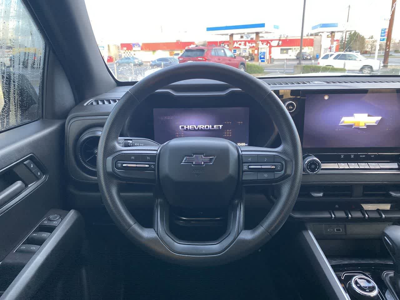 Thumbnail: 2024 Chevrolet Colorado - 14