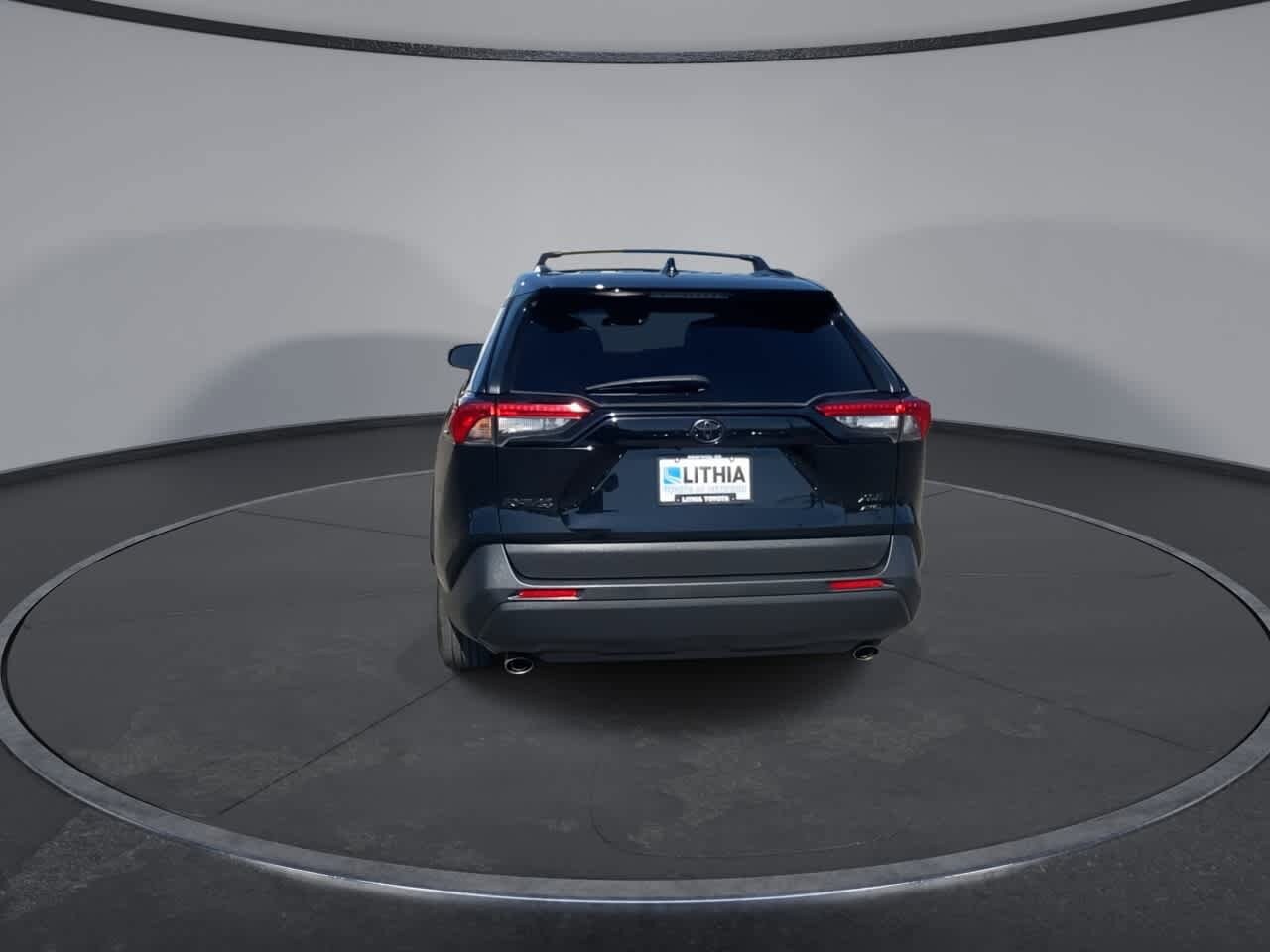 2023 Toyota RAV4 XLE - Photo 7