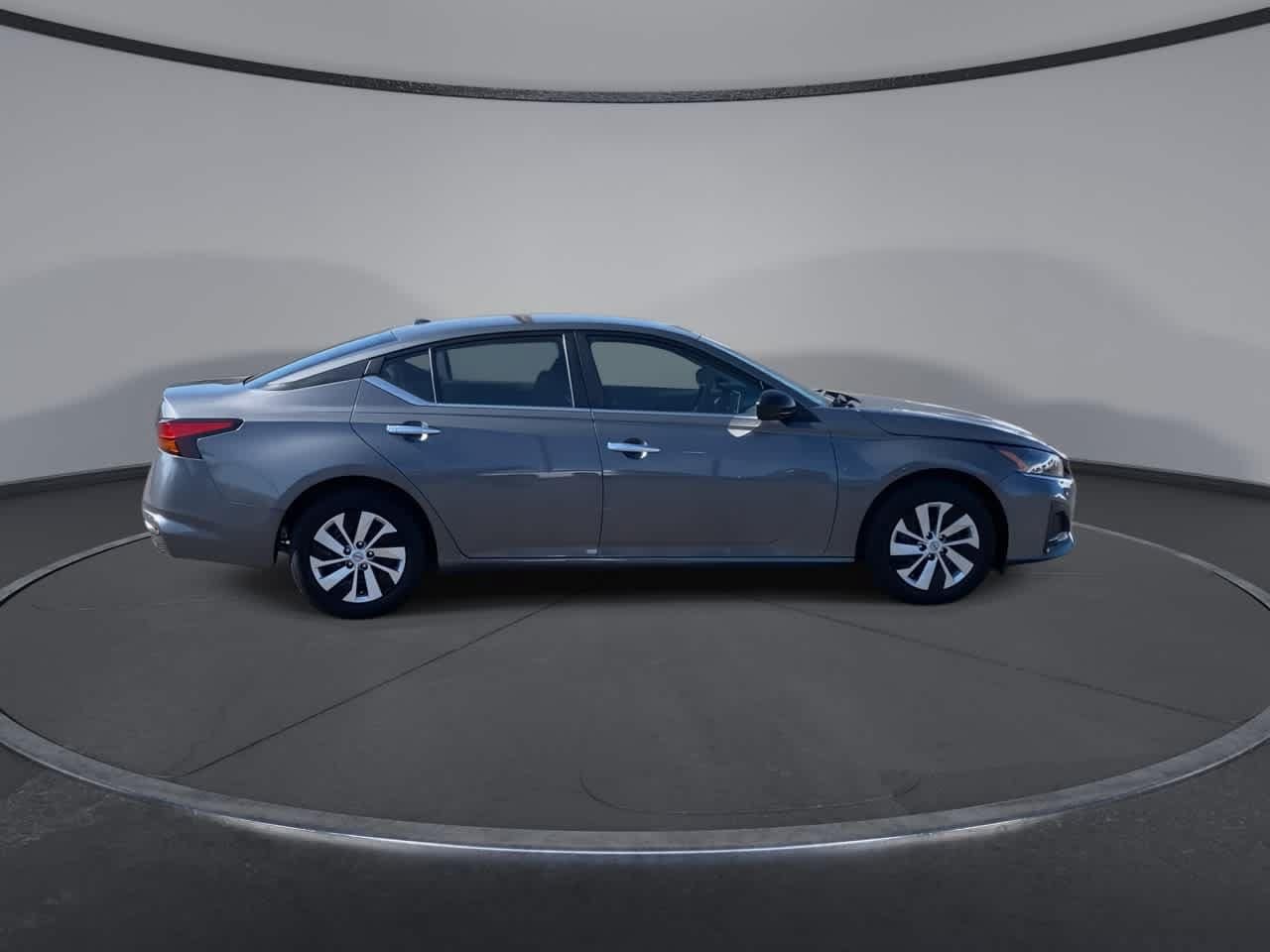 Thumbnail: 2025 Nissan Altima - 8