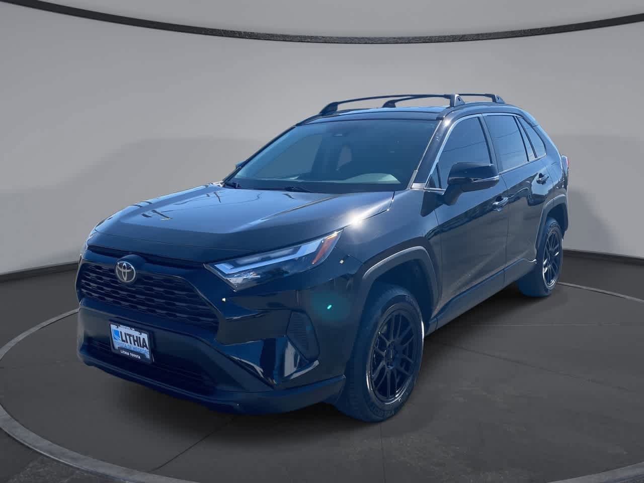2023 Toyota RAV4 XLE AWD's photo