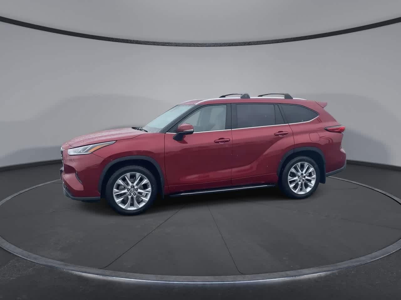Thumbnail: 2023 Toyota Highlander - 5