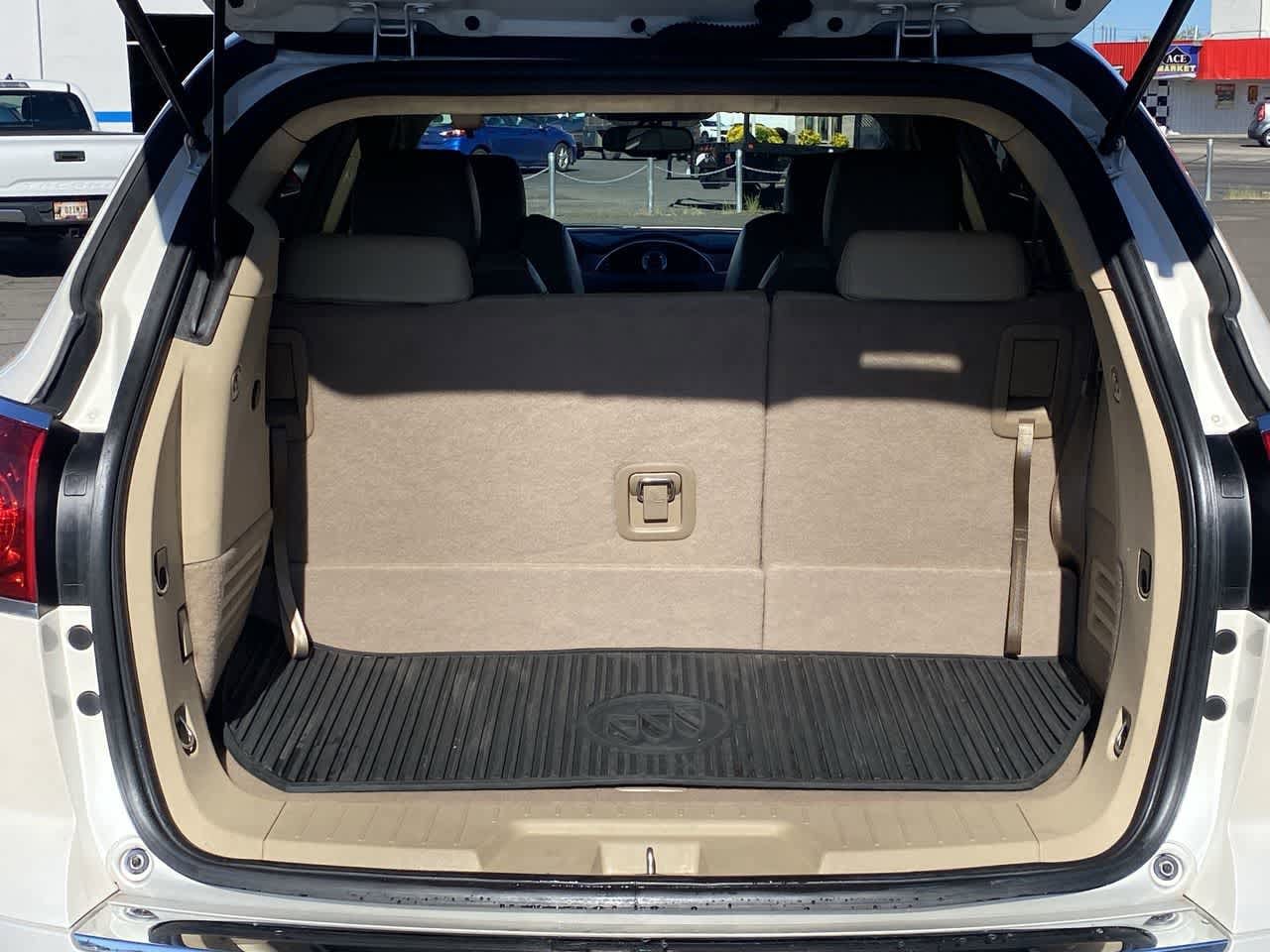 Thumbnail: 2012 Buick Enclave - 24