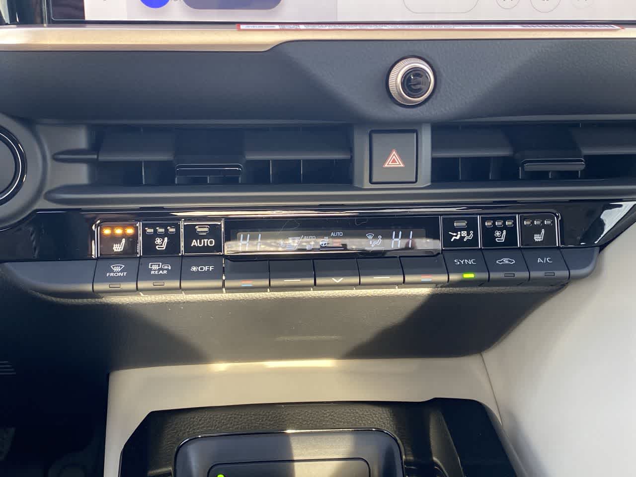 Thumbnail: 2026 Toyota Crown - 18