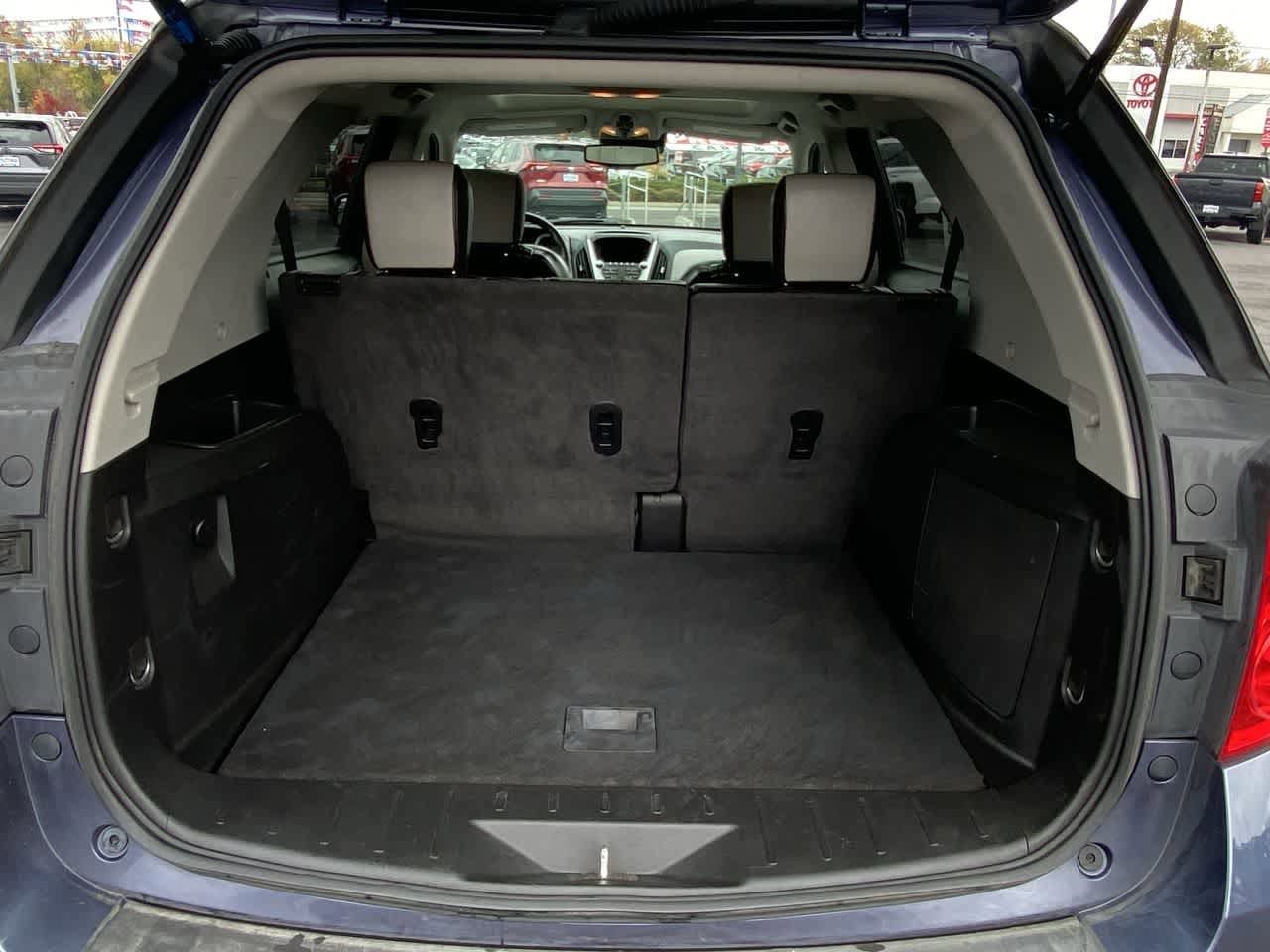 Thumbnail: 2014 Chevrolet Equinox - 24