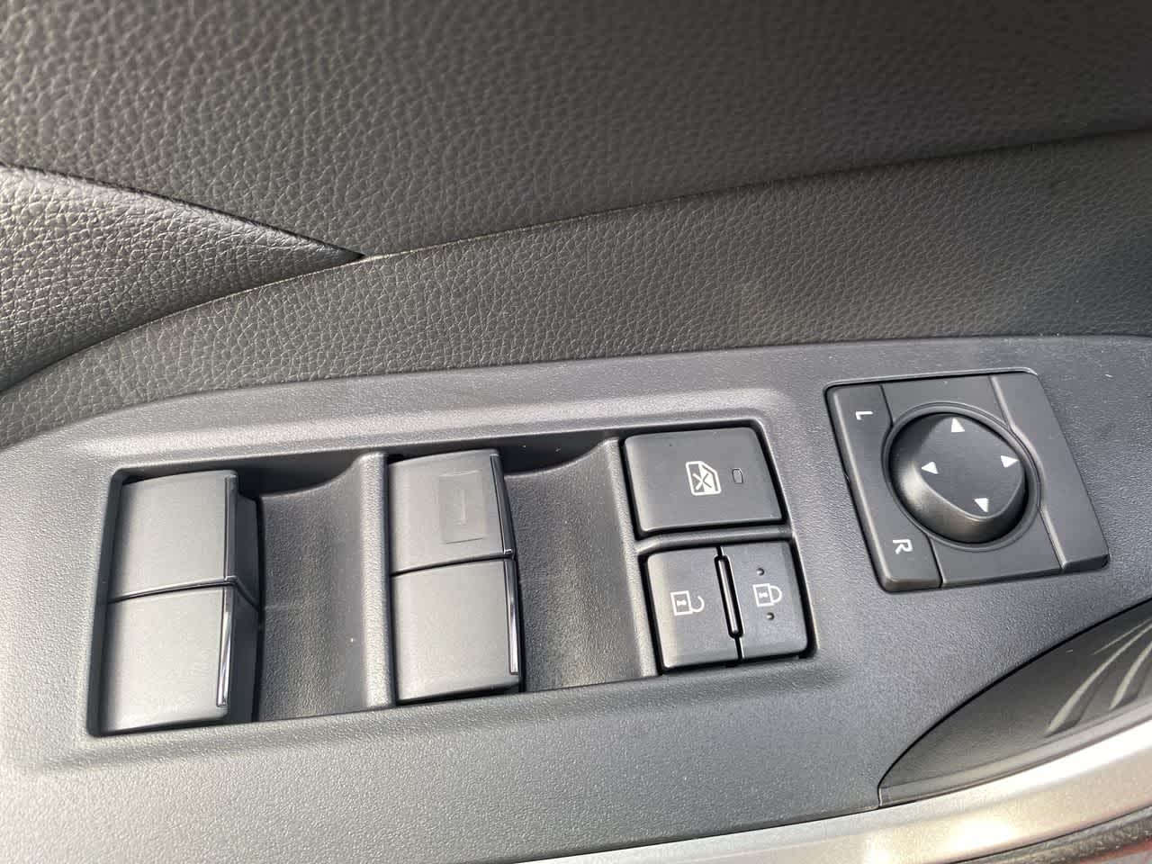 Thumbnail: 2025 Toyota RAV4 - 13