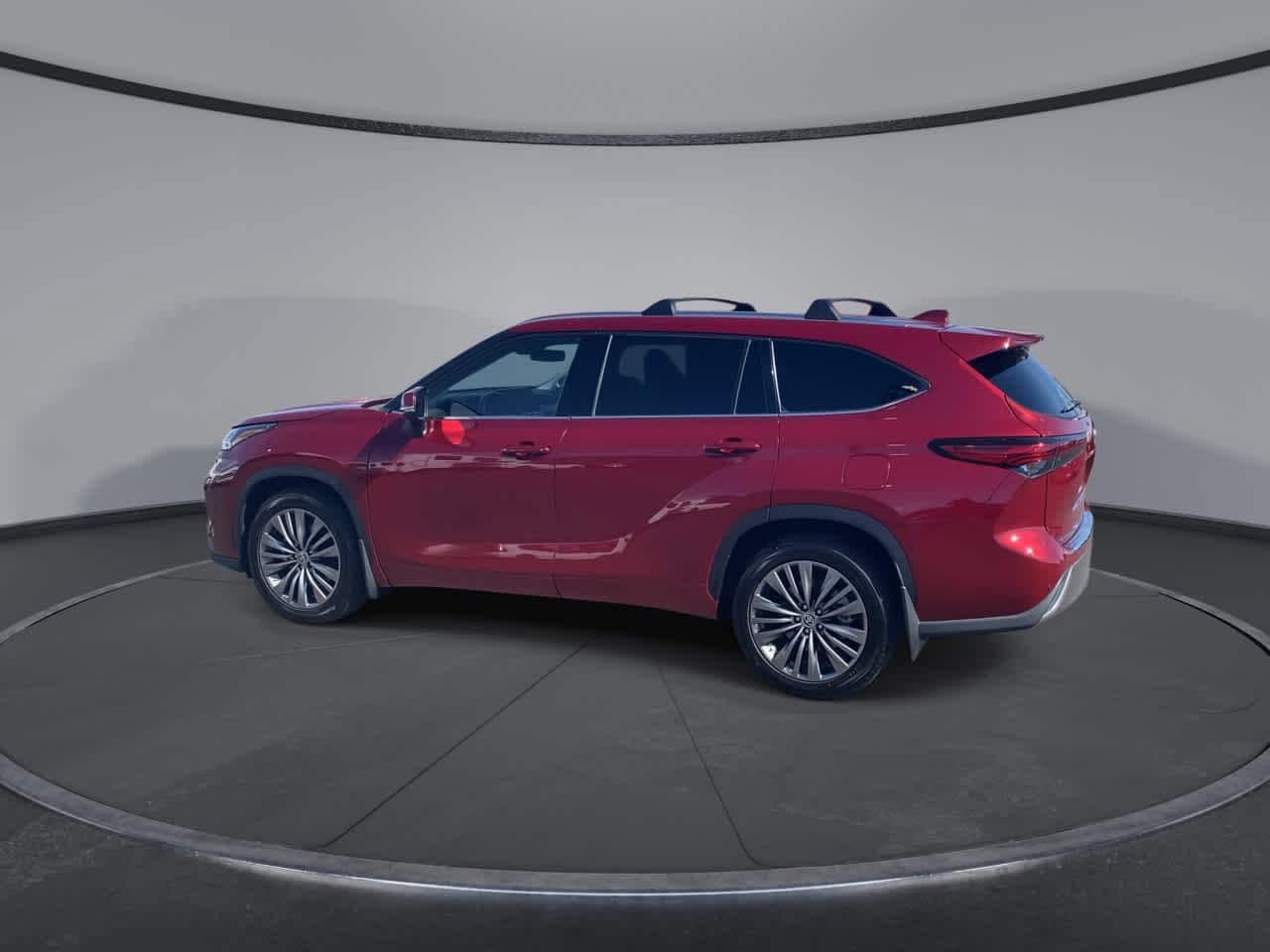Thumbnail: 2021 Toyota Highlander - 7