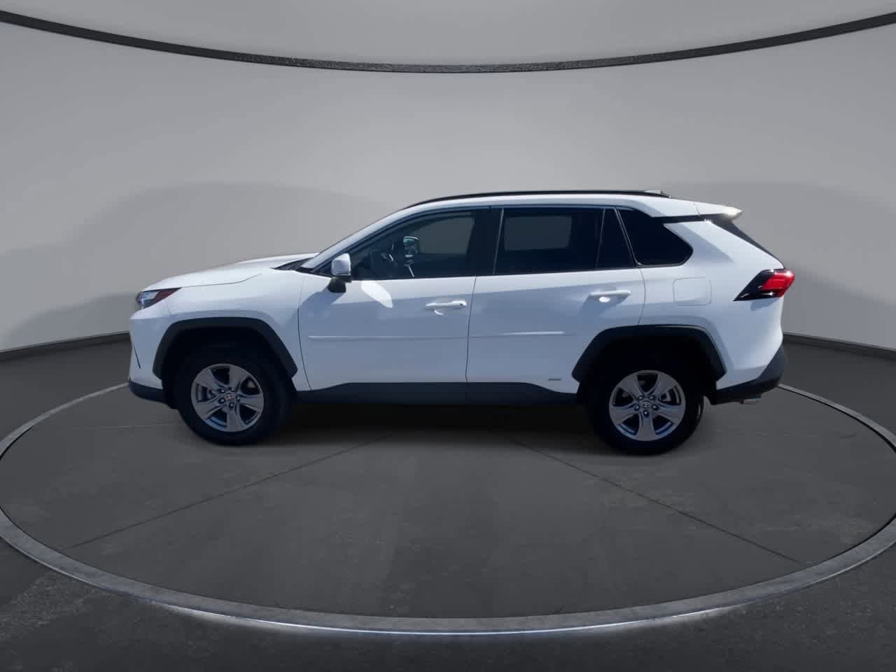 Thumbnail: 2024 Toyota RAV4 - 5
