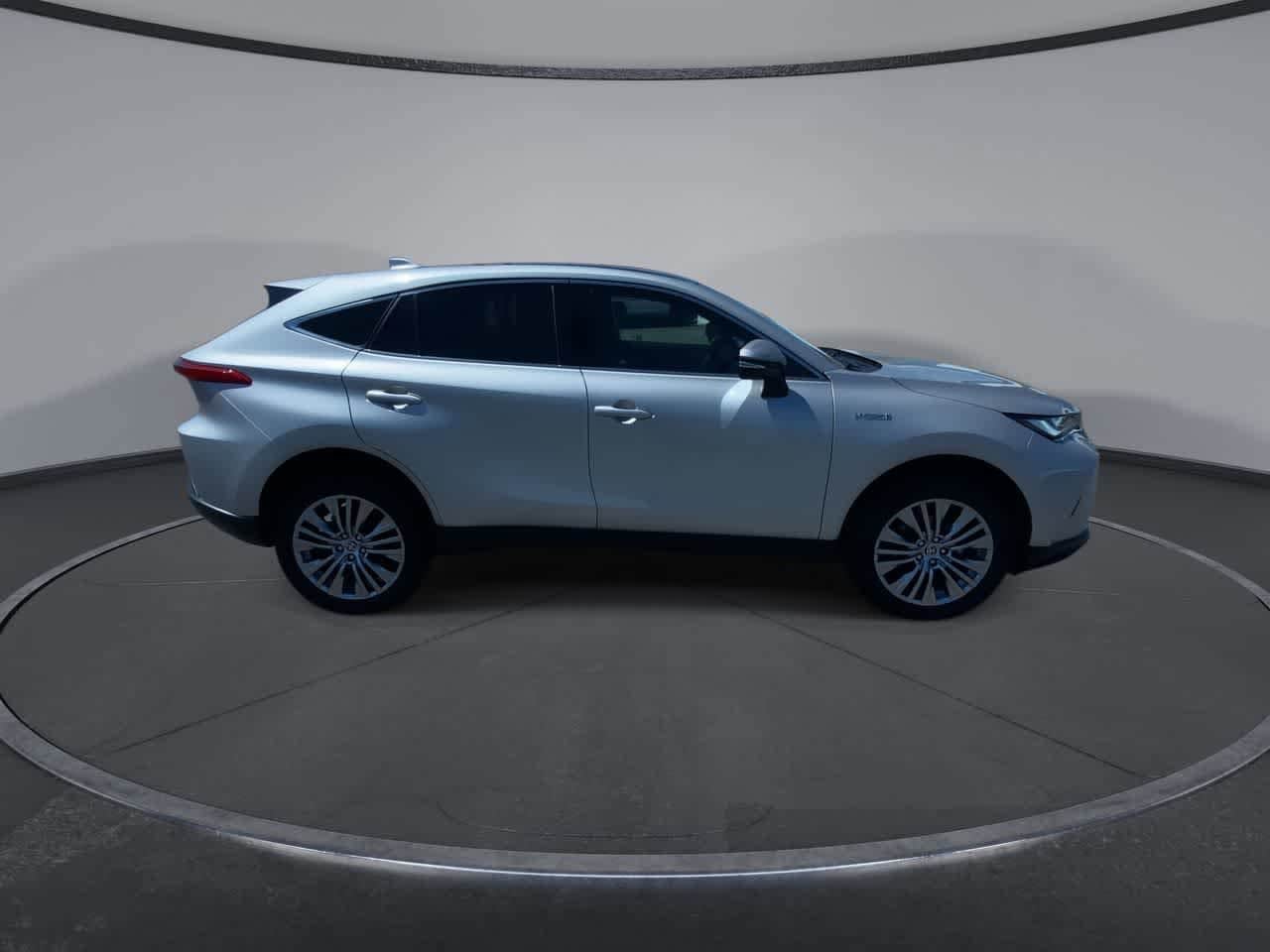 2021 Toyota Venza Limited 9