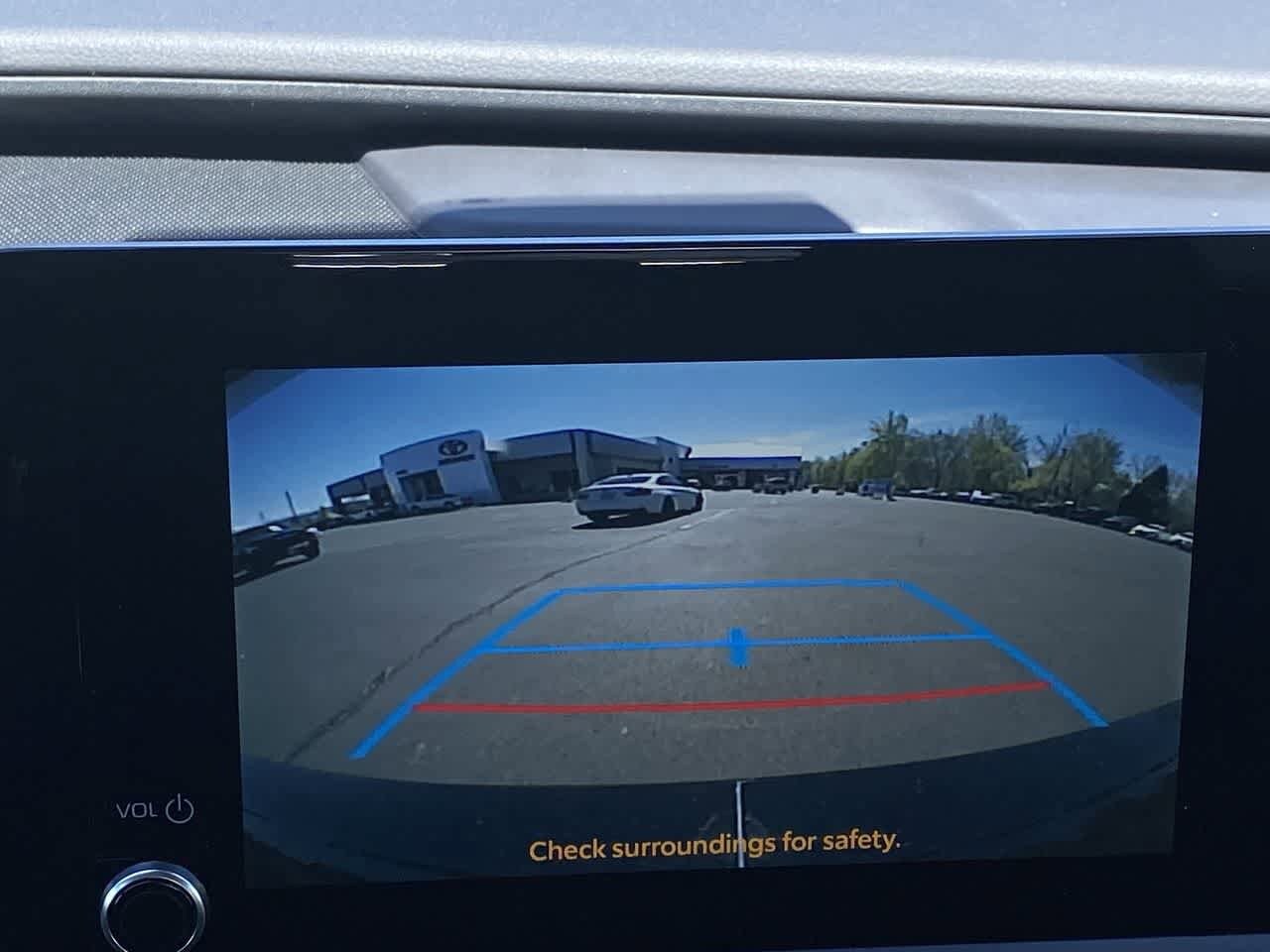 Thumbnail: 2024 Toyota Prius Prime - 16