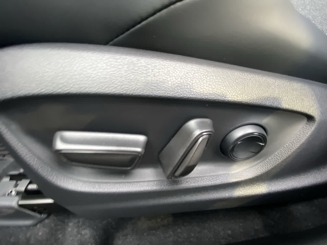 Thumbnail: 2026 Toyota bZ - 12