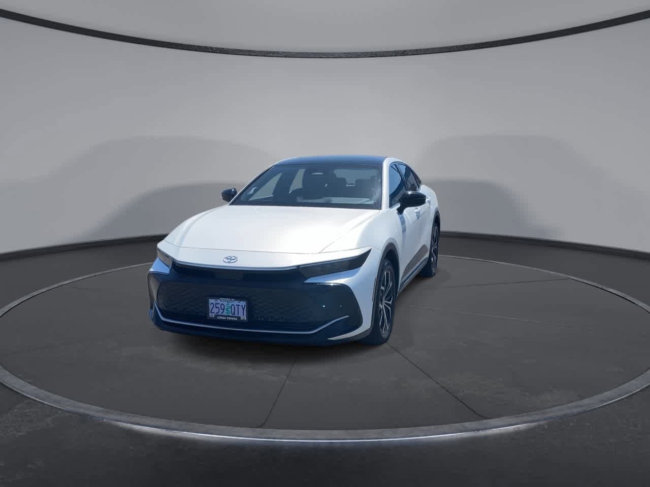 Thumbnail: 2026 Toyota Crown - 4