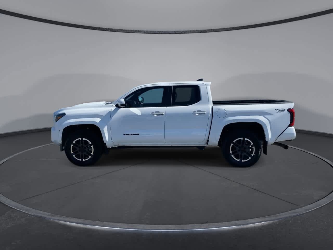 Thumbnail: 2024 Toyota Tacoma - 5