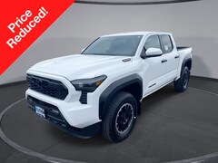 2026 Toyota Tacoma i-FORCE MAX TRD Off-Road 4X4 DOUBLE CAB HV Medford, OR