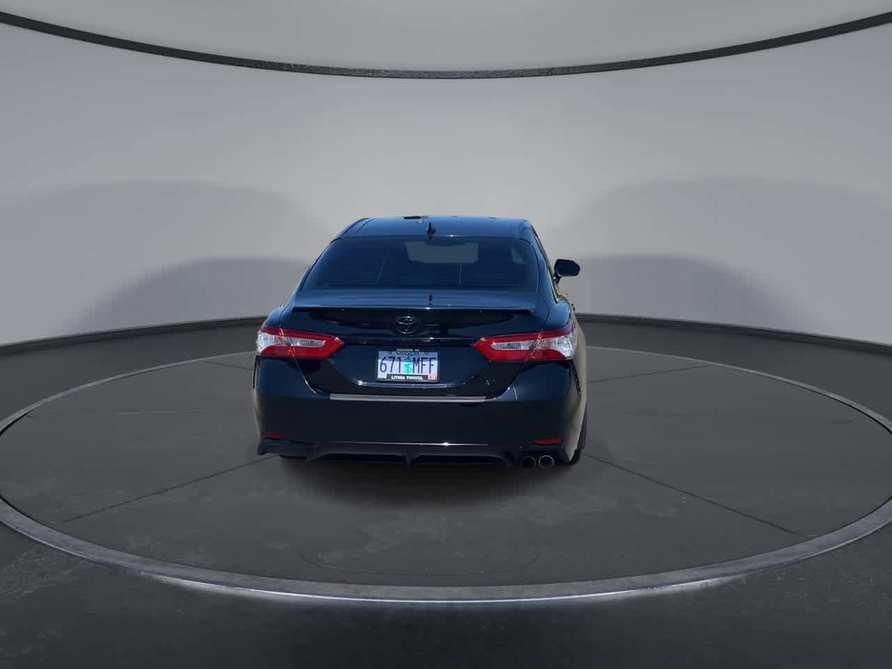 Thumbnail: 2020 Toyota Camry - 8