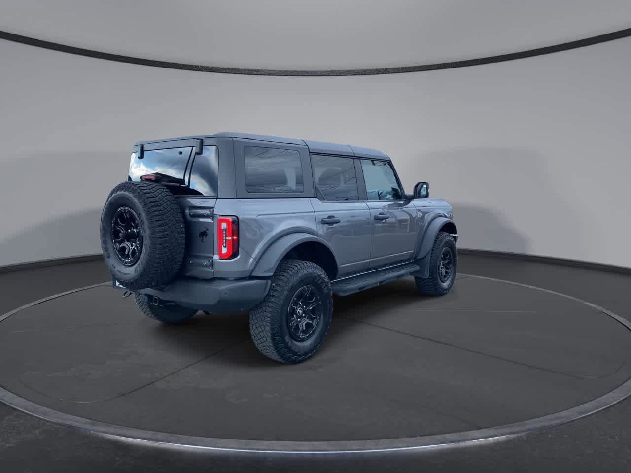 Thumbnail: 2023 Ford Bronco - 8
