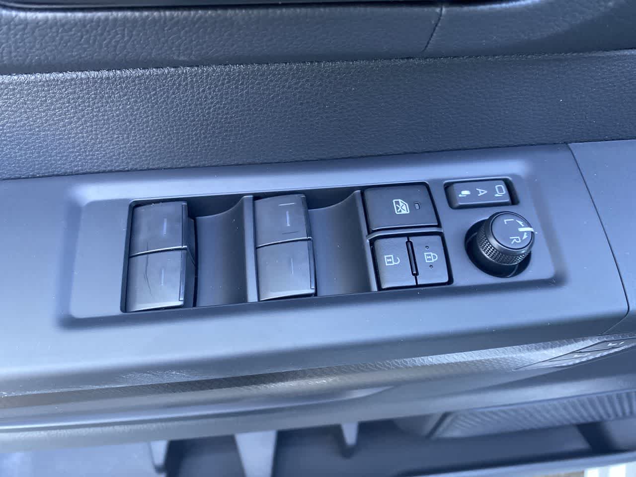 Thumbnail: 2026 Toyota Tundra - 13
