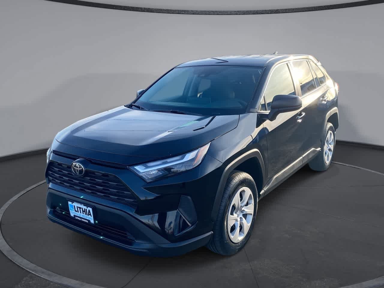 Thumbnail: 2024 Toyota RAV4 - 1