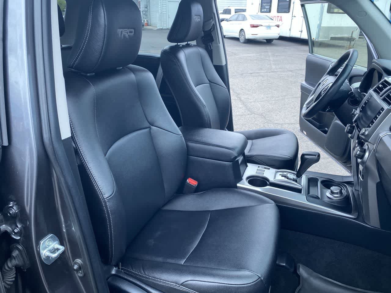 Thumbnail: 2023 Toyota 4Runner - 24