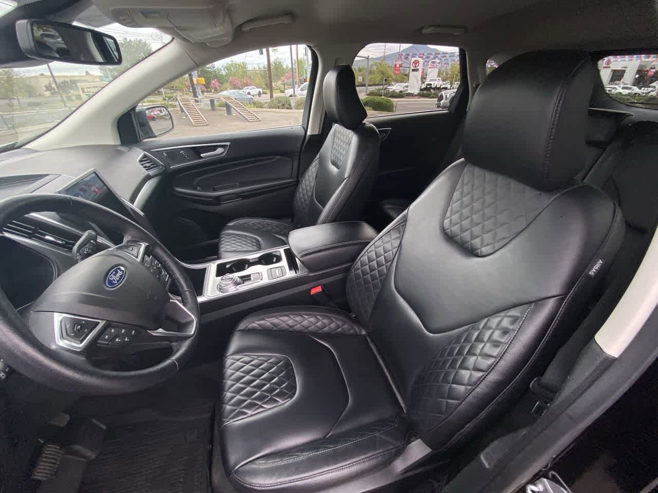 Thumbnail: 2023 Ford Edge - 11