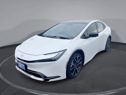 Used 2024 Toyota Prius Prime XSE Hatchback Medford, OR