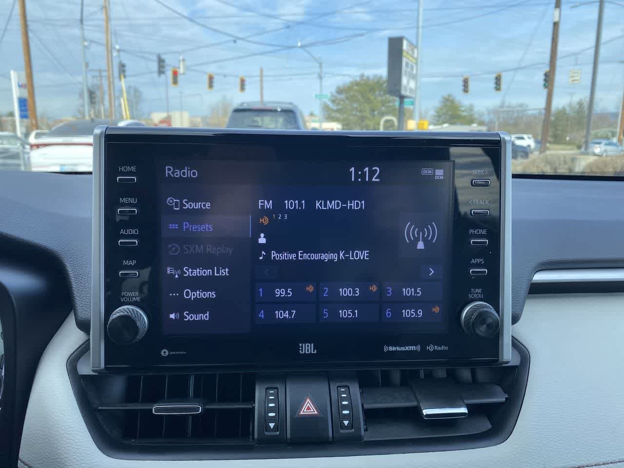 Thumbnail: 2022 Toyota RAV4 - 16