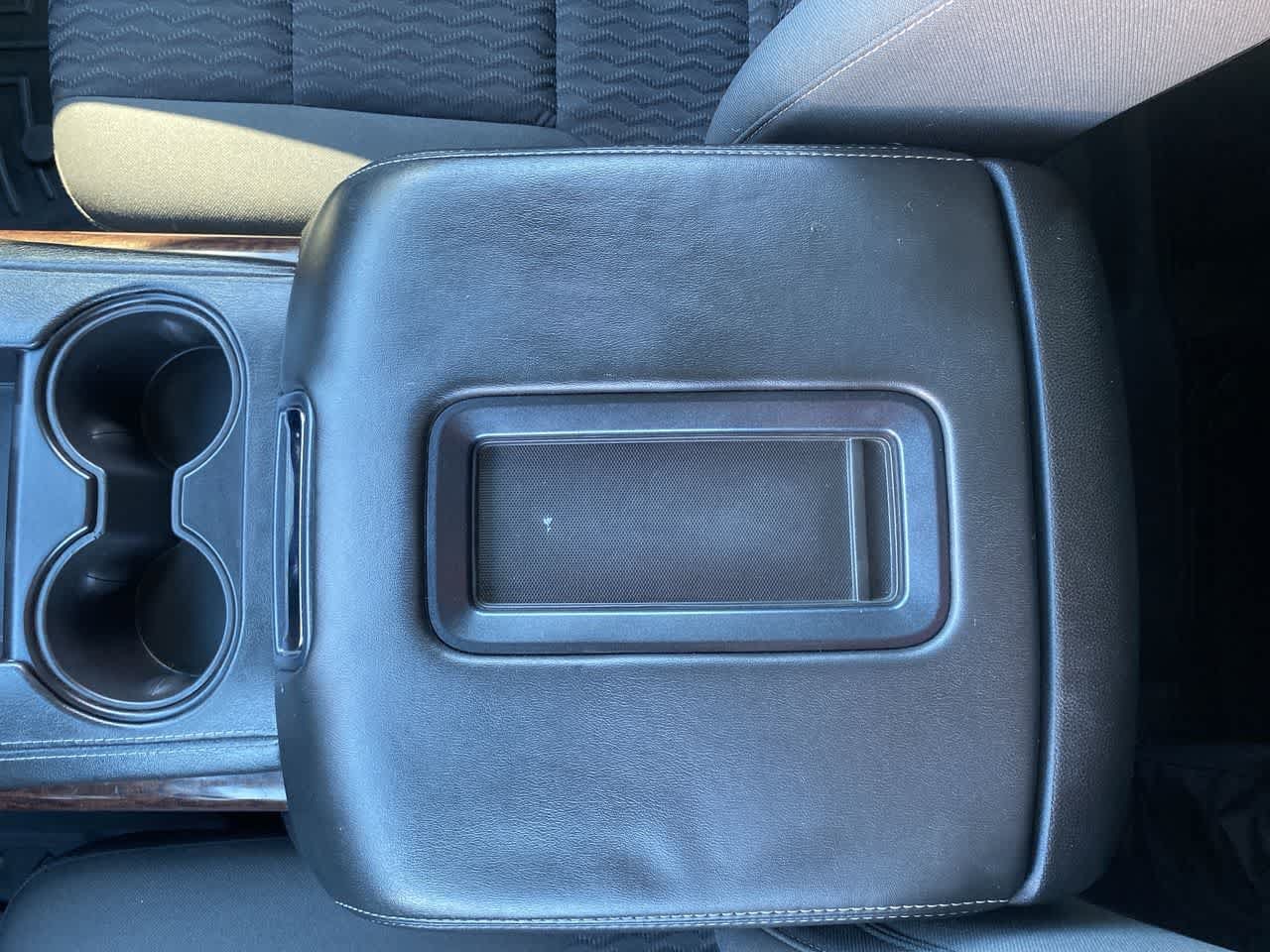 2015 GMC Yukon SLE - Photo 20