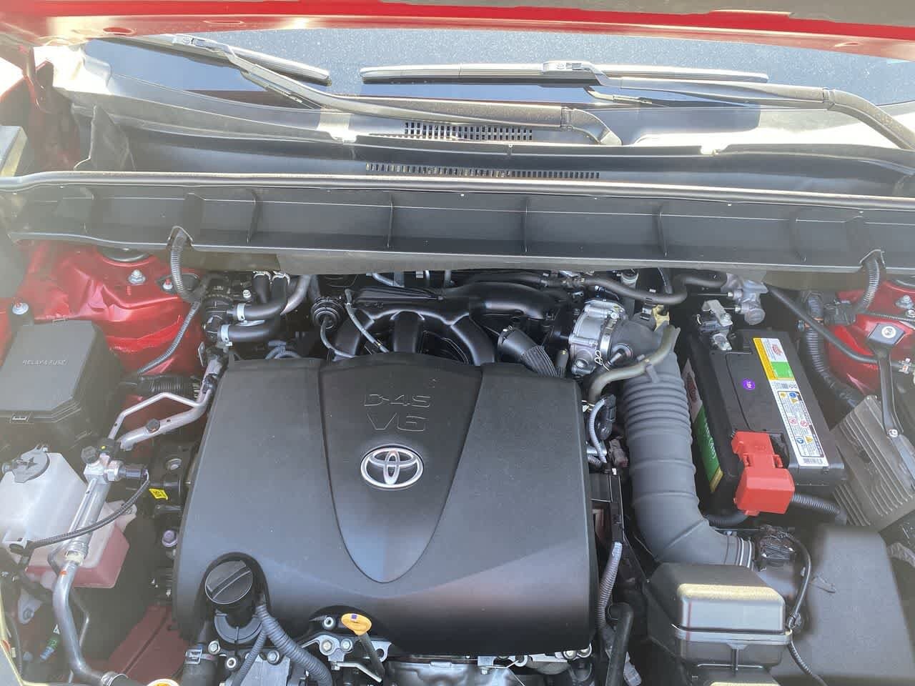 Thumbnail: 2021 Toyota Highlander - 27