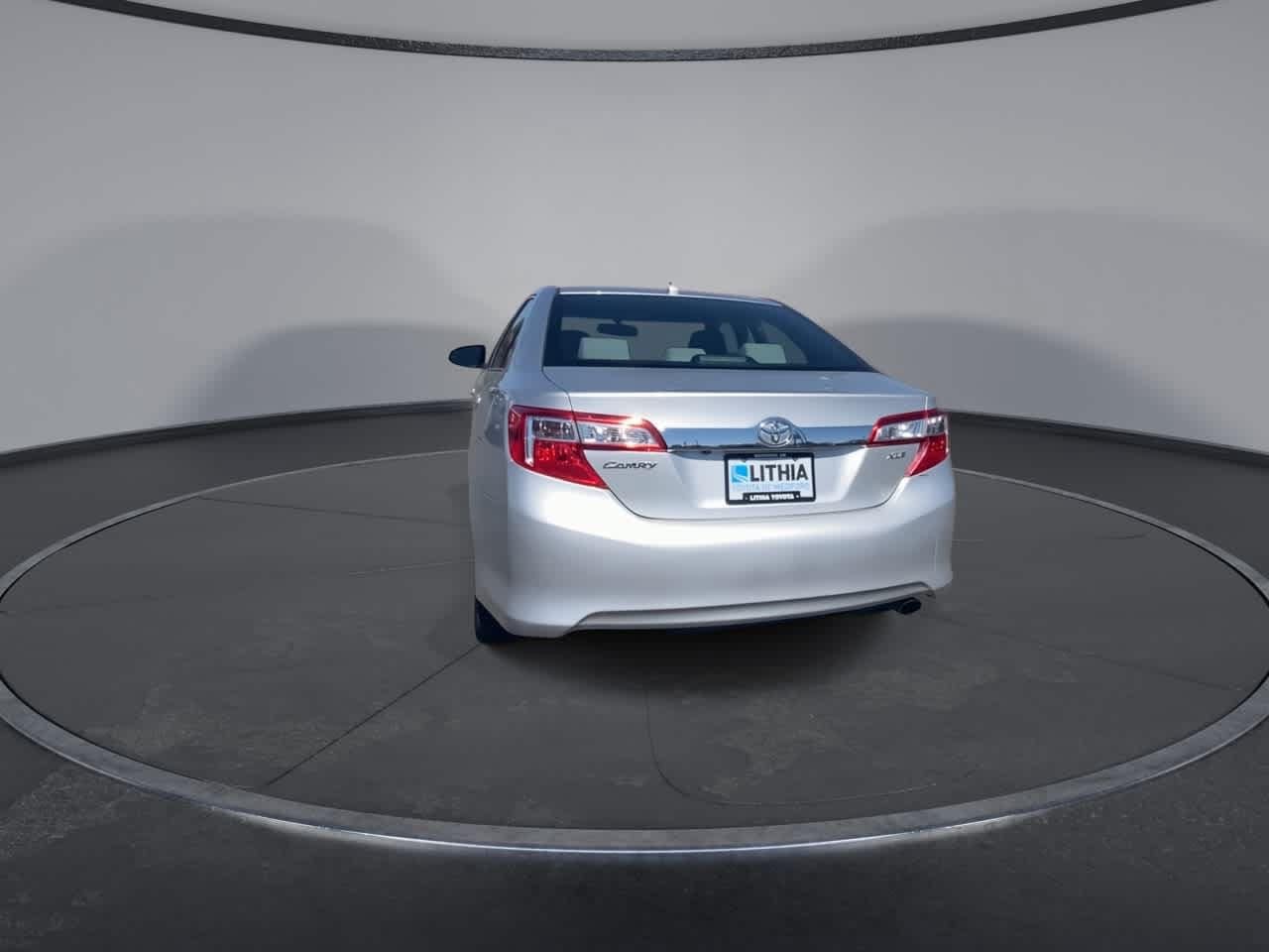 2014 Toyota Camry XLE - Photo 7