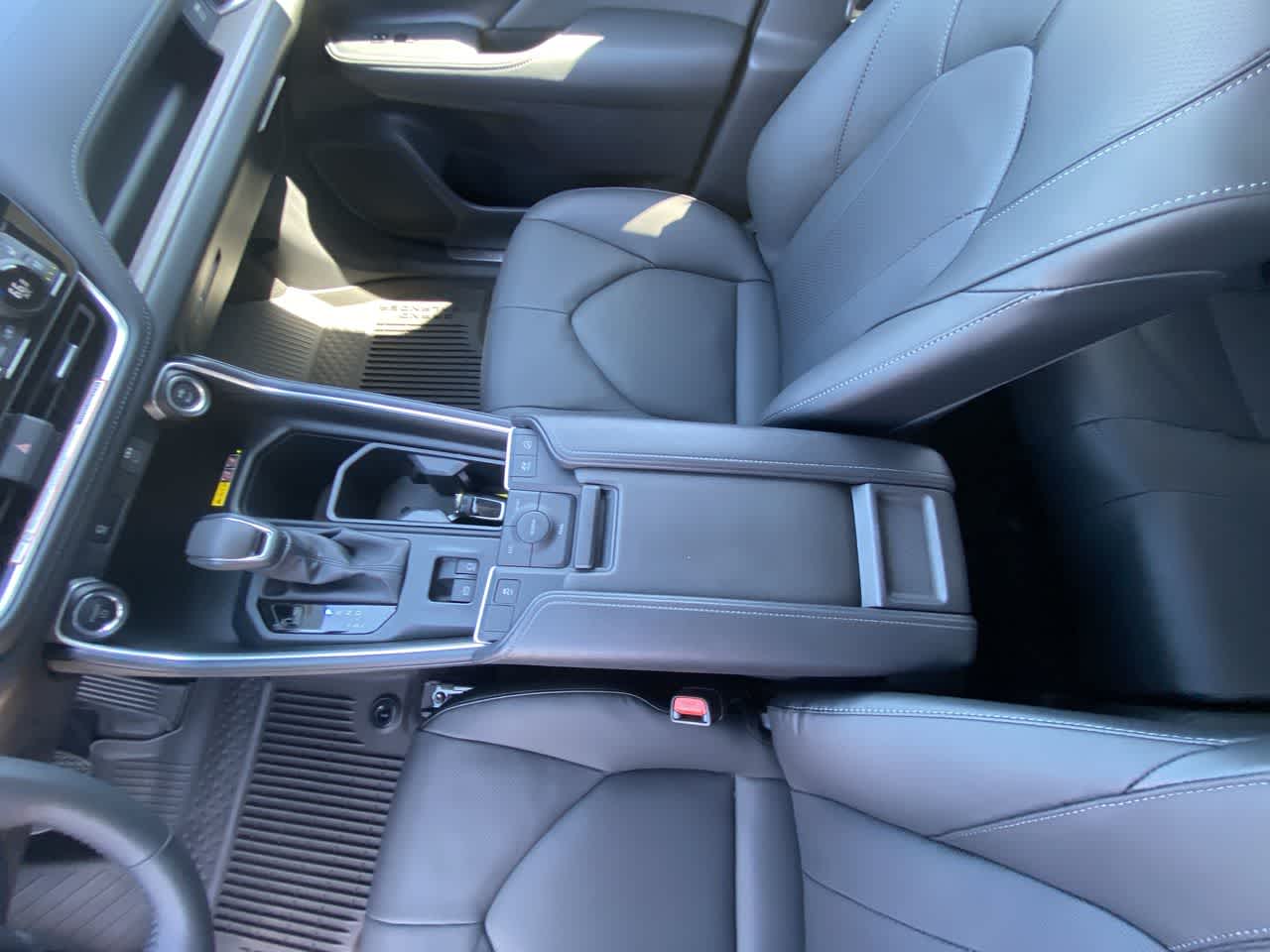 Thumbnail: 2026 Toyota Grand Highlander - 20