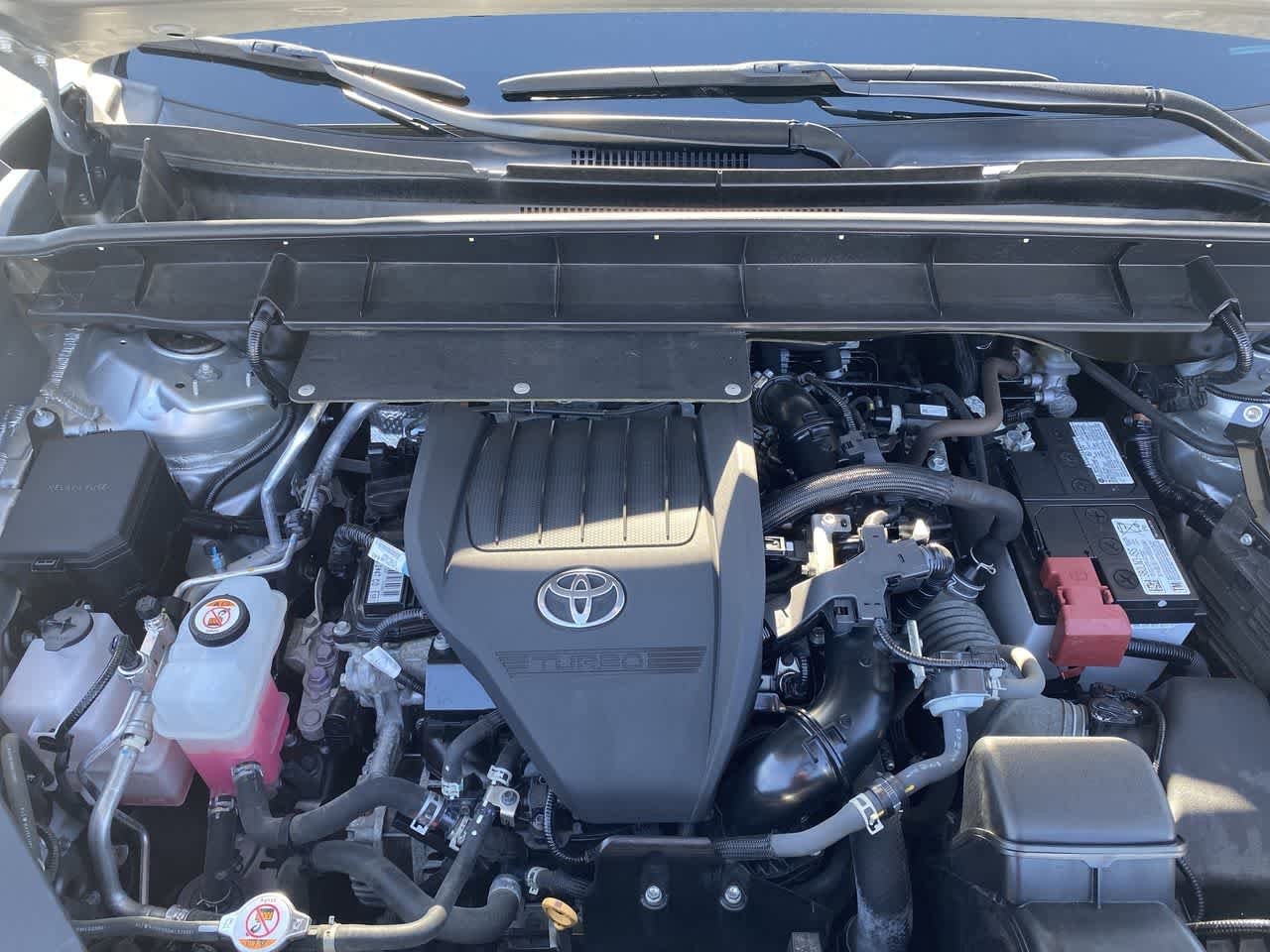 Thumbnail: 2023 Toyota Highlander - 26