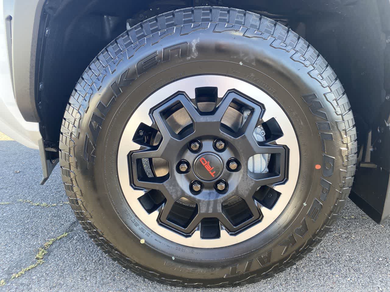 Thumbnail: 2026 Toyota 4Runner - 10
