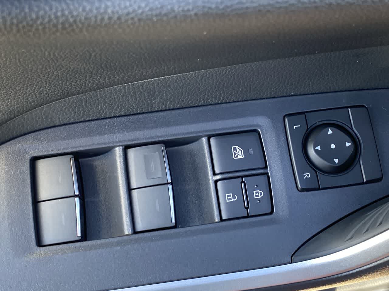 Thumbnail: 2025 Toyota RAV4 - 13