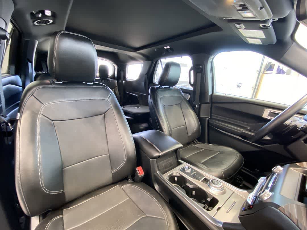 Thumbnail: 2020 Ford Explorer - 28