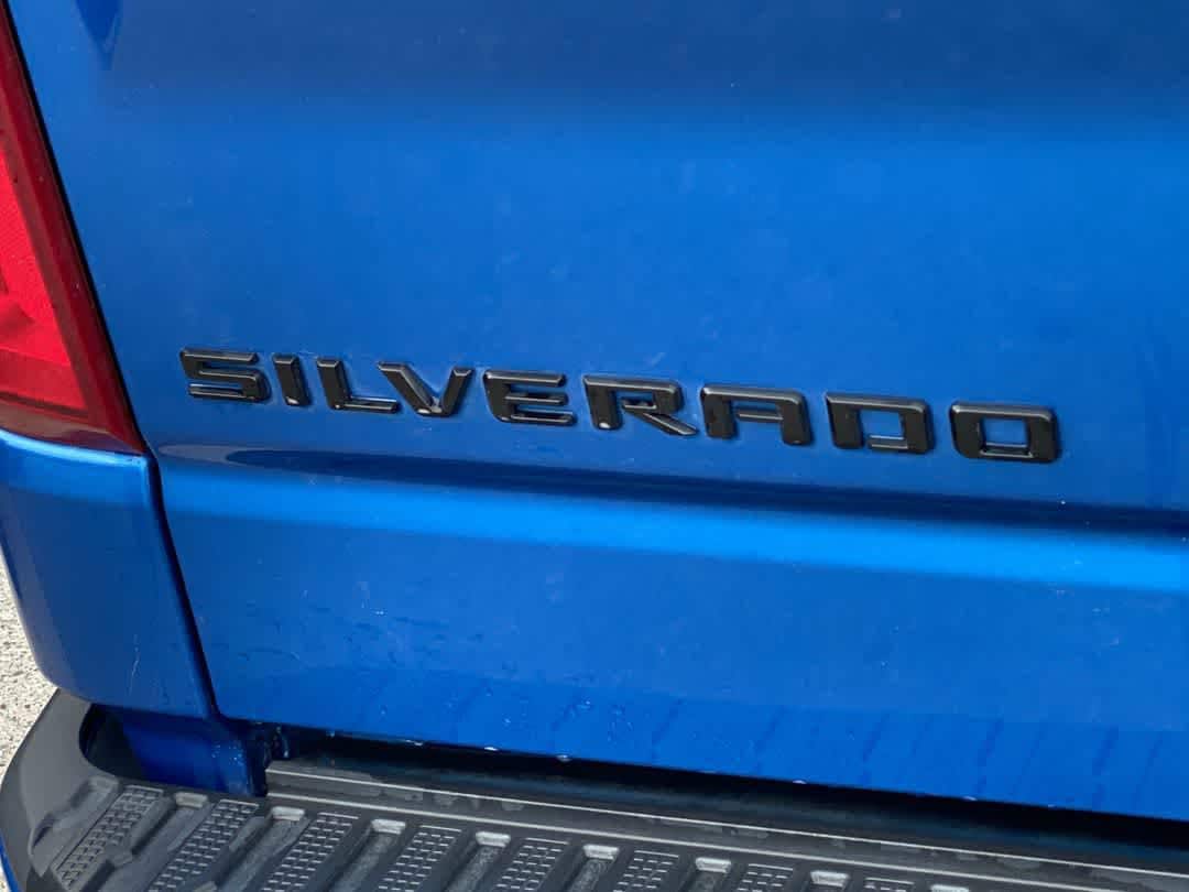 Thumbnail: 2022 Chevrolet Silverado 1500 - 11