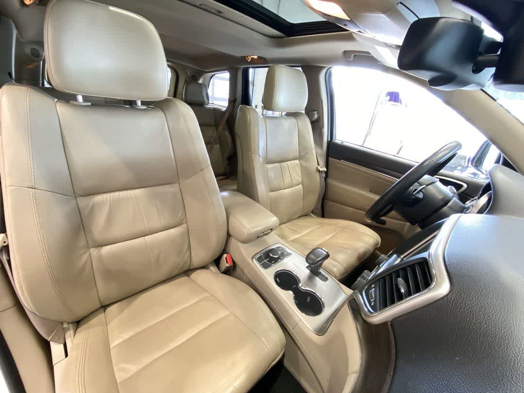 Thumbnail: 2014 Jeep Grand Cherokee - 28