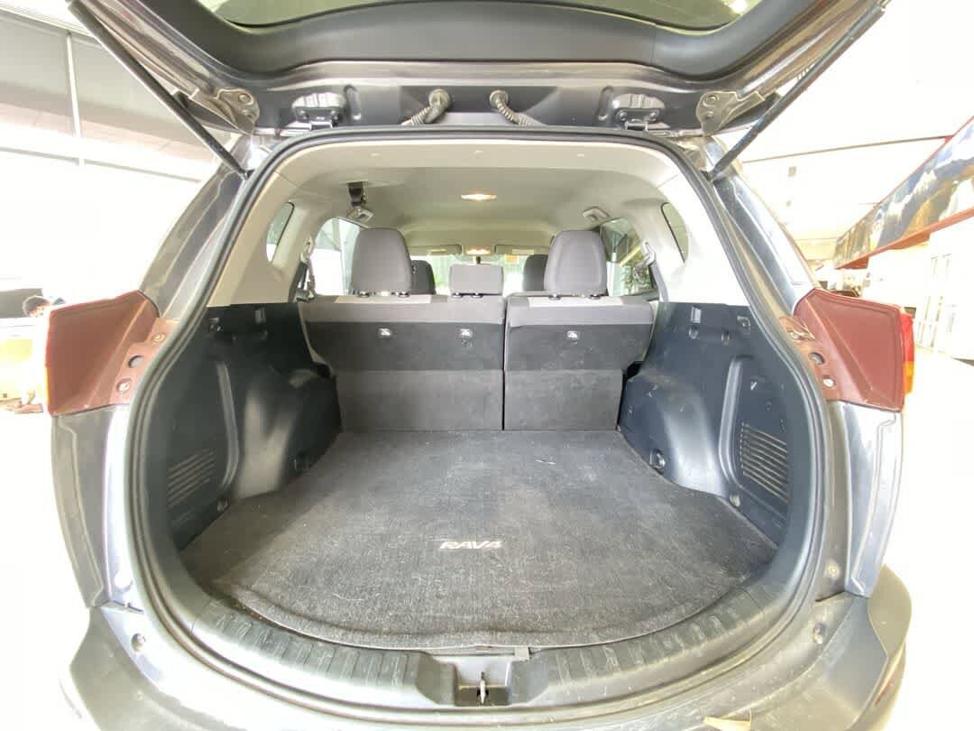 Thumbnail: 2015 Toyota RAV4 - 25