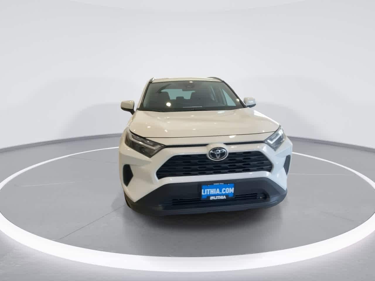 Thumbnail: 2022 Toyota RAV4 - 3